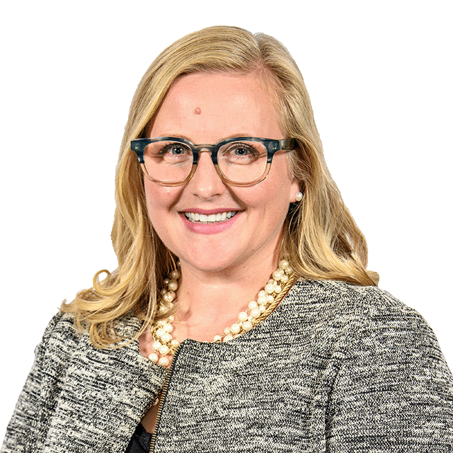 Sarah Yatchak headshot